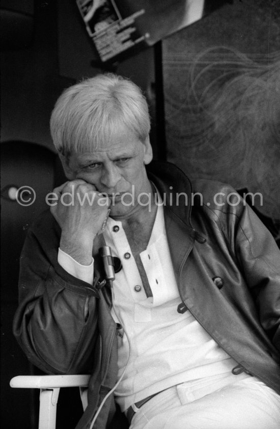 Klaus Kinski on the occasion of the screening of "Woyzek" directed by Werner Herzog at the Cannes Film Festival 1979. - Photo by Edward Quinn