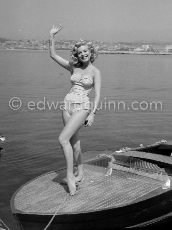 Belinda Lee at the beach, Cannes Film Festival 1956. - Photo by Edward Quinn