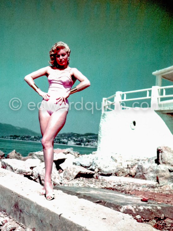 Belinda Lee at the beach, Cannes Film Festival 1956. - Photo by Edward Quinn