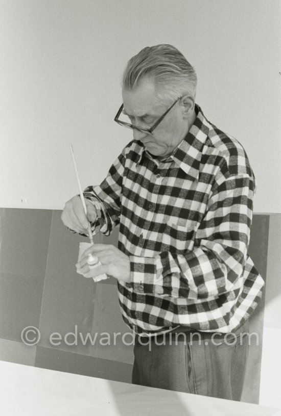 Richard Paul Lohse, one of the main representatives of the concrete and constructive art movements, 1975 at his studio in Zurich. - Photo by Edward Quinn