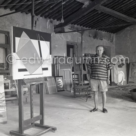 Alberto Magnelli at his studio La Ferrage, Plan-de-Grasse 1957. - Photo by Edward Quinn