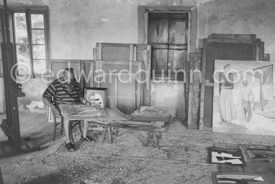 Alberto Magnelli at his studio La Ferrage, Plan-de-Grasse 1957. - Photo by Edward Quinn