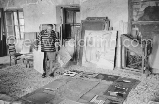 Alberto Magnelli at his studio La Ferrage, Plan-de-Grasse 1957. - Photo by Edward Quinn