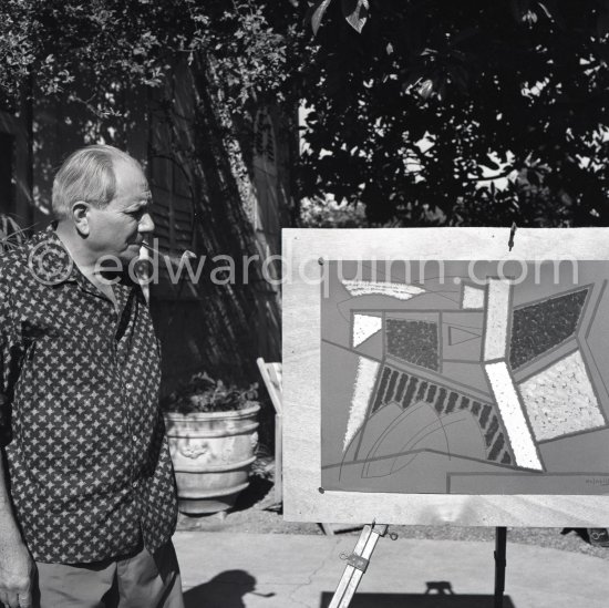 Alberto Magnelli in the garden of his studio La Ferrage, Plan-de-Grasse 1957. - Photo by Edward Quinn