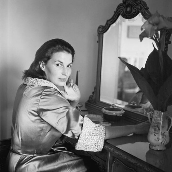 The Italian actress Silvana Mangano at her Villa Casa del Mare at Roquebrune-Cap Martin 1955. - Photo by Edward Quinn