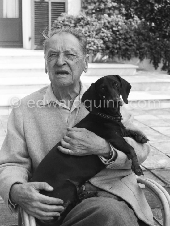 Somerset Maugham with his dog George. Villa Mauresque, Saint-Jean-Cap-Ferrat 1960. - Photo by Edward Quinn