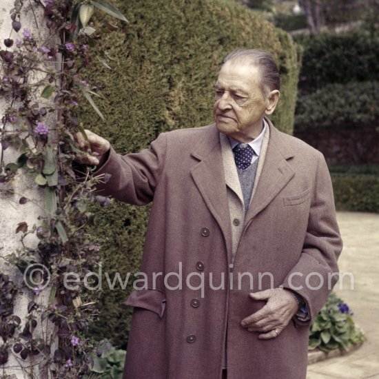 Somerset Maugham lived at his Villa Mauresque in Saint-Jean-Cap-Ferrat. He bought the property in 1926 from a bishop and created one of the most beautiful artistic gardens in the world. Saint-Jean-Cap-Ferrat 1962. - Photo by Edward Quinn