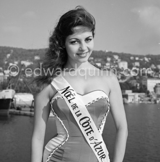 Michèle Mercier, French actress from Nice, star of the "Angélique, Marquise des Anges" movies Nice 1957. - Photo by Edward Quinn