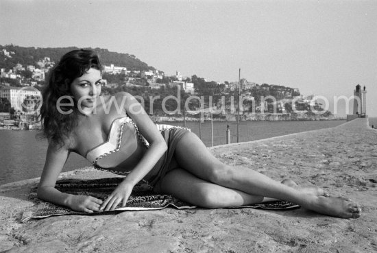 Michèle Mercier, French actress from Nice, star of the "Angélique, Marquise des Anges" movies Nice 1957. - Photo by Edward Quinn