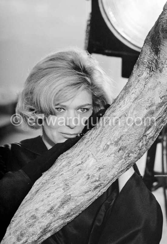 Melina Mercouri. During filming of TV documentary "Melina Mercouri's Greece", directed by Cliff Owen. Athens 1965. - Photo by Edward Quinn