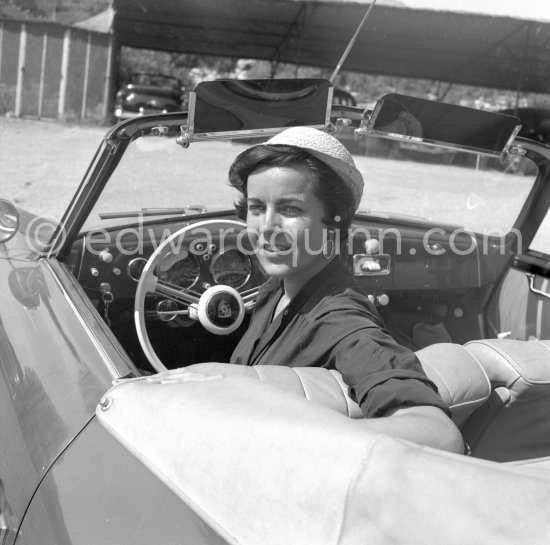 Young Lady with hat, Cap d\'Antibes c. 1955. Car: Porsche 356 A (1955 ?). - Photo by Edward Quinn