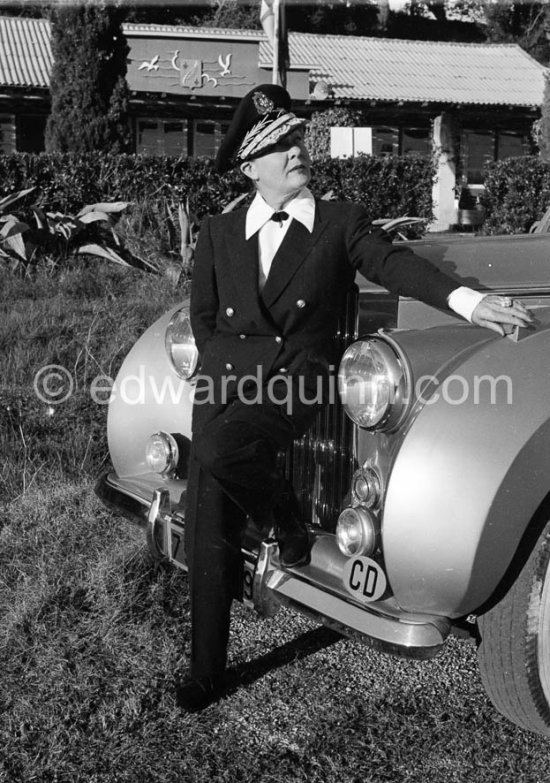 La Môme Moineau (the kid sparrow), "the richest woman of the Côte d'Azur", former flower seller married to husband Mr. Benítez-Rexach, Puerto Rican ship building millionaire. Cannes Airport 1954. With one of her husbands gifts, a 1948 Rolls-Royce Silver Wraith, #LWAB63, 1950 Drophead Coupé Franay. Detailed info on this car by expert Klaus-Josef Rossfeldt see About/Additional Infos. - Photo by Edward Quinn