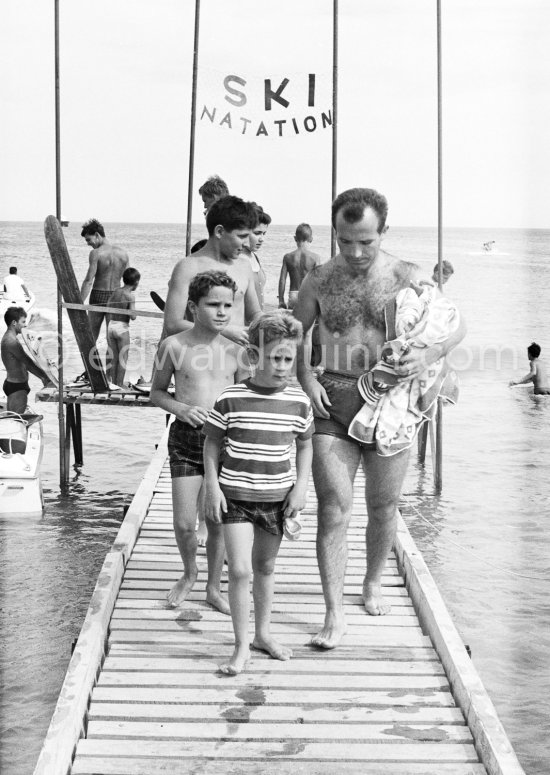 Philip and Spyros Niarchos. Saint-Tropez 1961. - Photo by Edward Quinn