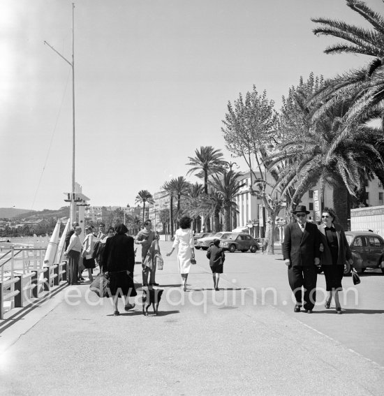 Promenade des Anglais. Nice about 1952. - Photo by Edward Quinn