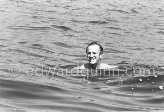 David Niven. Saint-Jean-Cap-Ferrat 1961. - Photo by Edward Quinn