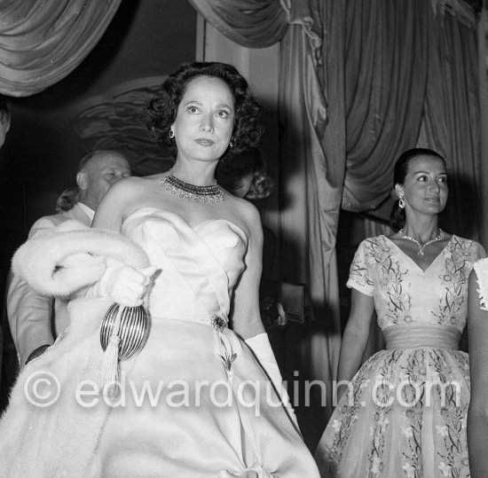 Merle Oberon and Elise Goulandris. Monte Carlo Polio Gala 1957. - Photo by Edward Quinn