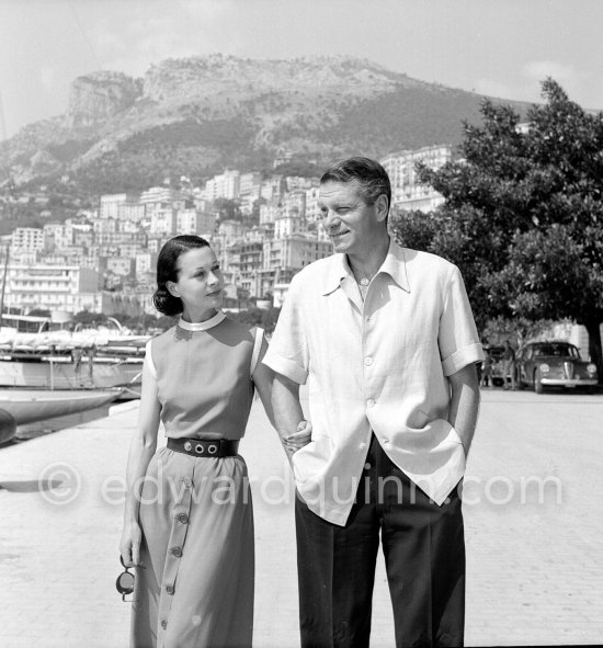 Sir Laurence Olivier and and his wife Vivien Leigh. Monaco 1953. - Photo by Edward Quinn