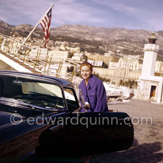 Tina Onassis. Monaco harbor 1957. Car: 1955 Ford Thunderbird convertible hardtop - Photo by Edward Quinn