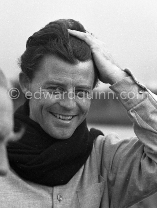 Gérard Philipe as Modigliani in "Montparnasse 19". A film by Jacques Becker. A scene being filmed on the beach. Cagnes-sur-Mer 1957. - Photo by Edward Quinn