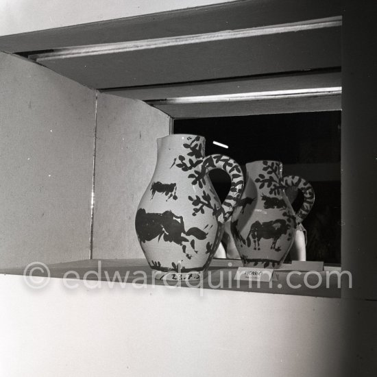 Ceramic exposition Vallauris 1952. - Photo by Edward Quinn