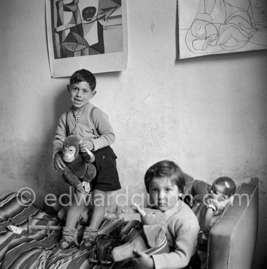 Claude and Paloma, and their nanny. La Galloise, Vallauris 1953. - Photo by Edward Quinn