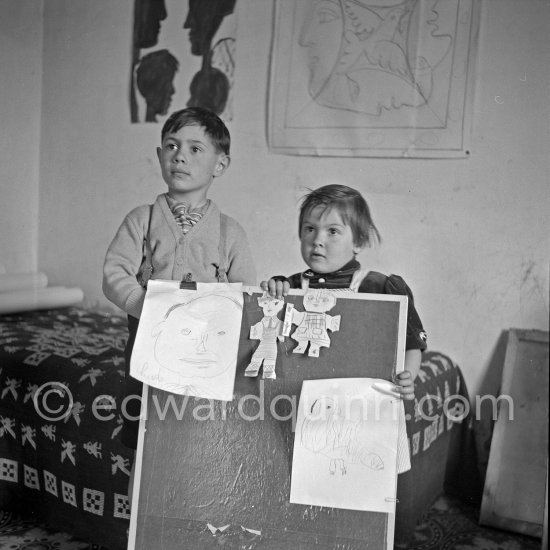 Encouraged by his father, Claude Picasso made a portrait of Pablo Picasso, portraying him with a round face, deep furrows on his forehead, a triangle for a nose, and streaks of hair on the sides of his head. La Galloise, Vallauris 16.4.1953. - Photo by Edward Quinn