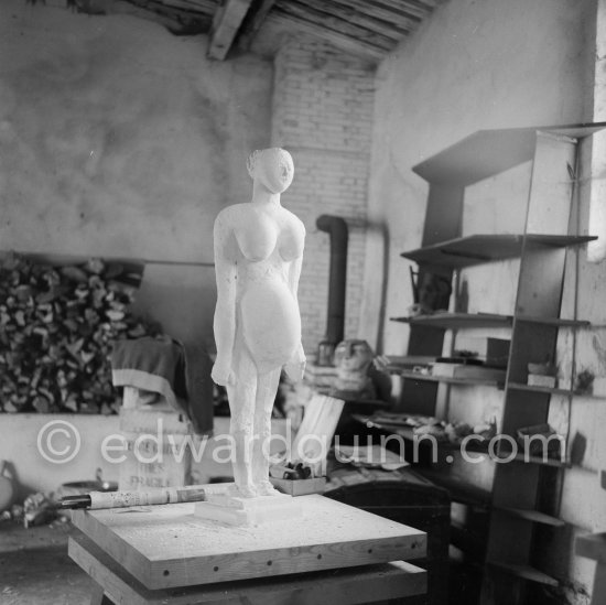 Studio Le Fournas, Vallauris 1953. - Photo by Edward Quinn