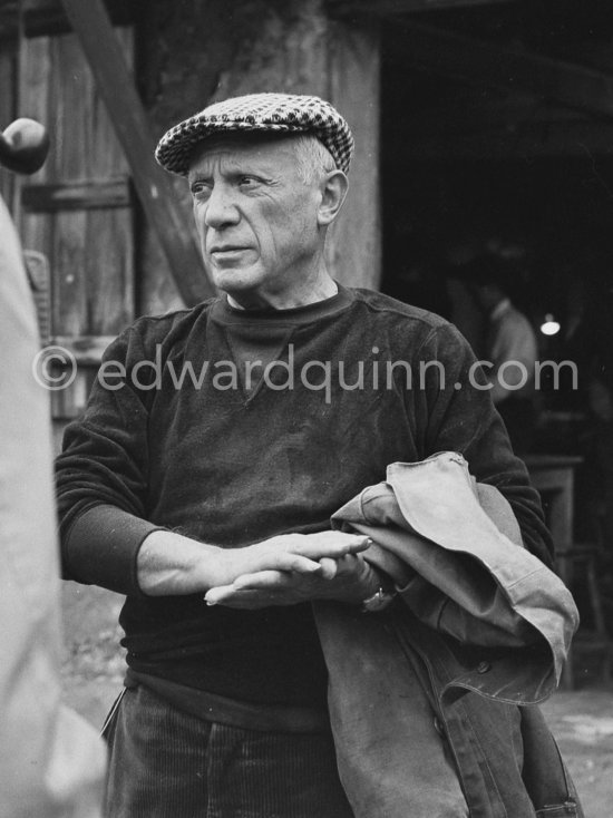 Pablo Picasso in front of the Madoura pottery. Vallauris 1953. - Photo by Edward Quinn