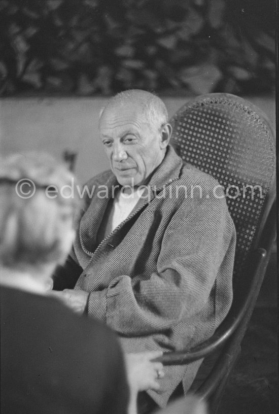 Pablo Picasso at his villa La Galloise, Vallauris 1953. - Photo by Edward Quinn