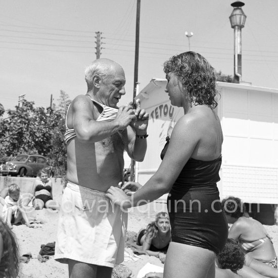 Pablo Picasso and Maya Picasso at the beach. Golfe-Juan 1954. - Photo by Edward Quinn