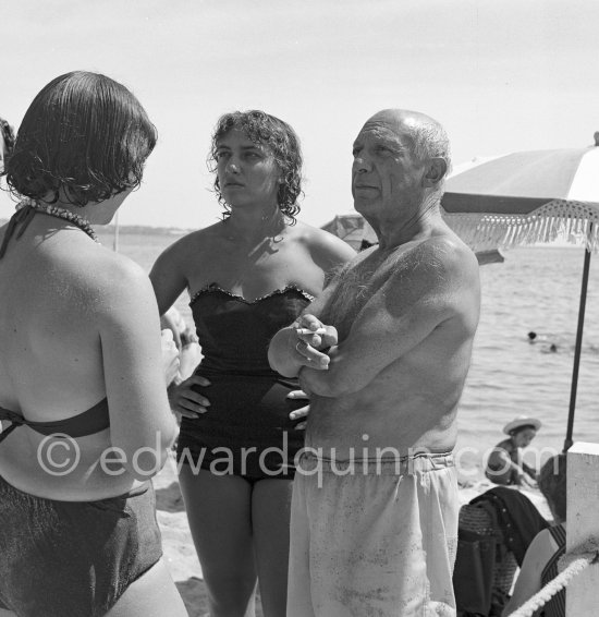 Pablo Picasso and Maya Picasso. Golfe-Juan 1954. - Photo by Edward Quinn