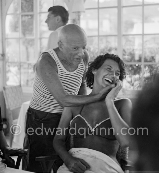 Déjeuner at ""Nounou". Golfe-Juan 1954. - Photo by Edward Quinn