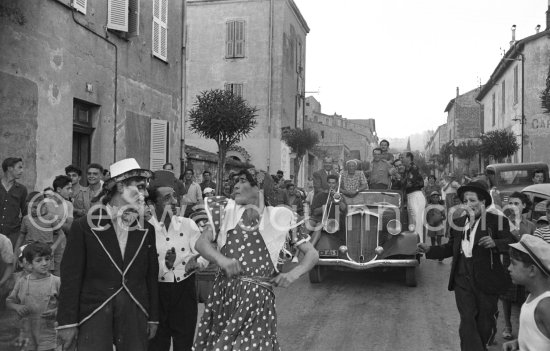 Parade which proceeded the bullfight staged by Pablo Picasso at Vallauris 1954. Car: Mathis EMY 4-S 1934 Saint Moritz - Photo by Edward Quinn