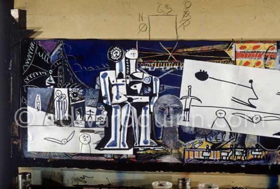 Pablo Picasso painting "La plage à la Garoupe I" for the film "Le mystère Picasso". Nice, Studios de la Victorine, 1955. - Photo by Edward Quinn