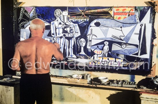 Pablo Picasso painting "La plage à la Garoupe I" for the film "Le mystère Picasso". Nice, Studios de la Victorine, 1955. - Photo by Edward Quinn
