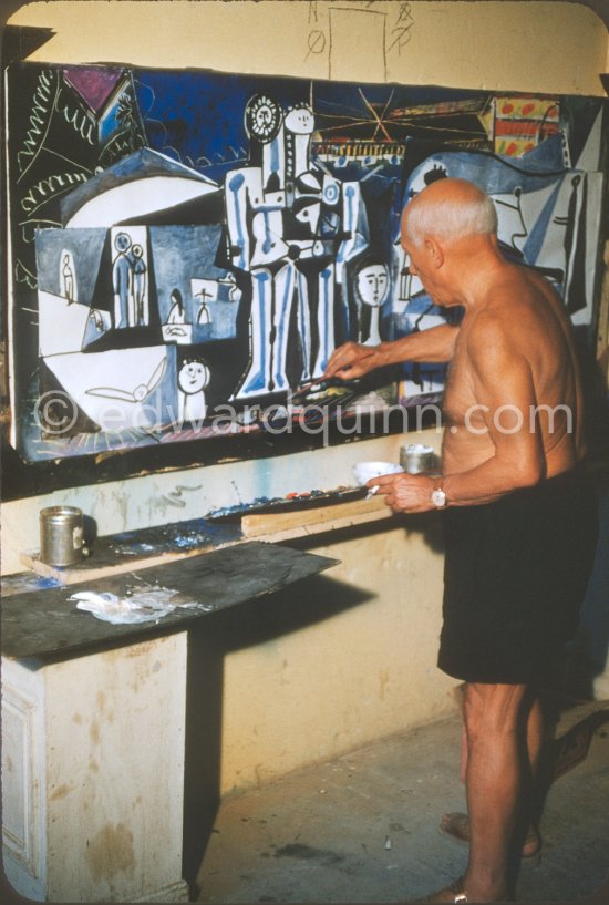 Pablo Picasso painting "La plage à la Garoupe I" for the film "Le mystère Picasso". Nice, Studios de la Victorine, 1955. - Photo by Edward Quinn