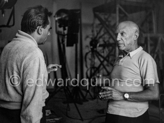 Pablo Picasso and Henri-Georges Clouzot. Film "Le Mystère Pablo Picasso", Nice, Studios de la Victorine 1955. - Photo by Edward Quinn