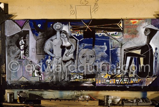 The making of "La plage à la Garoupe I" for the film "Le mystère Picasso". Nice, Studios de la Victorine, 1955. - Photo by Edward Quinn