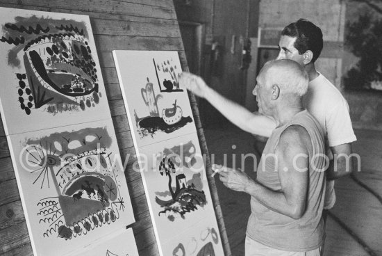 Pablo Picasso and Francisco Reina "El Minuni", banderillero andaluz. "Le mystère Picasso", Nice, Studios de la Victorine 1955. - Photo by Edward Quinn