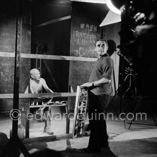 Pablo Picasso and Henri-Georges Clouzot. "Le mystère Picasso". Nice, Studios de la Victorine, 1955. - Photo by Edward Quinn