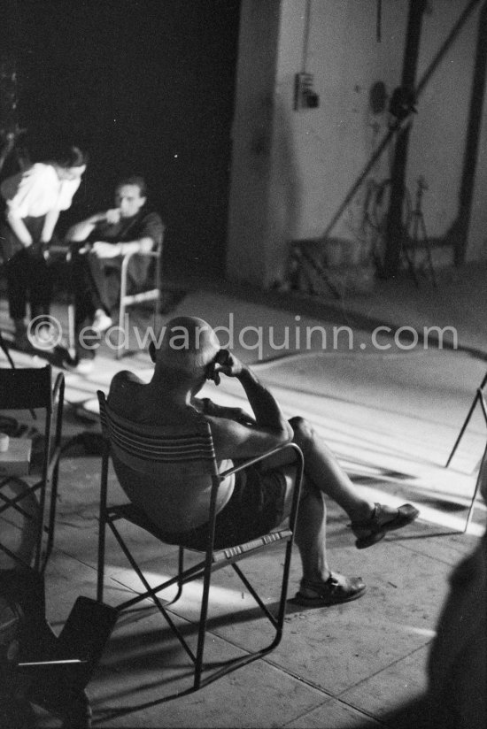 Pablo Picasso, Jacqueline and Henri-Georges Clouzot. "Le mystère Picasso", Nice, Studios de la Victorine 1955. - Photo by Edward Quinn