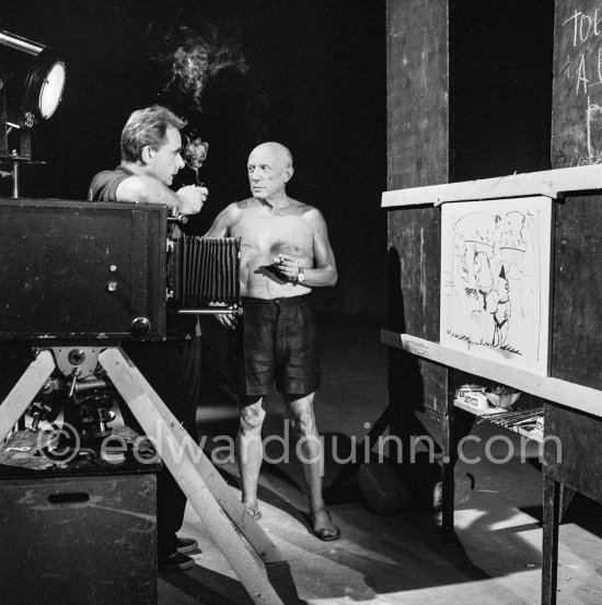 Pablo Picasso and Henri-Georges Clouzot. "Le mystère Picasso", Nice, Studios de la Victorine 1955. - Photo by Edward Quinn