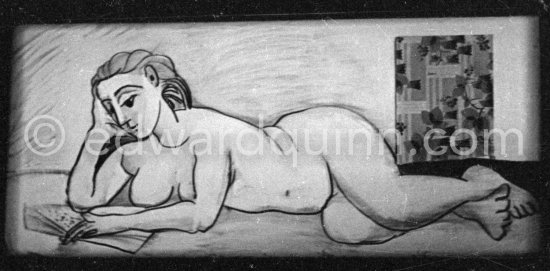 During filming of "Le mystère Picasso". Nice, Studios de la Victorine, 1955. - Photo by Edward Quinn