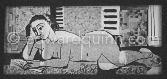 During filming of "Le mystère Picasso". Nice, Studios de la Victorine, 1955. - Photo by Edward Quinn