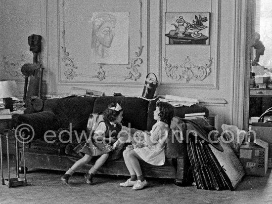 Paloma Picasso and Catherine Hutin. La Californie, Cannes 1955. - Photo by Edward Quinn