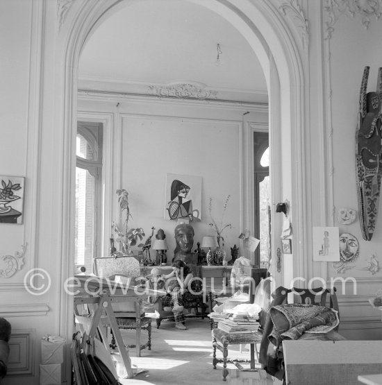 Picasso and Jacqueline at La Californie. Cannes 1956. - Photo by Edward Quinn