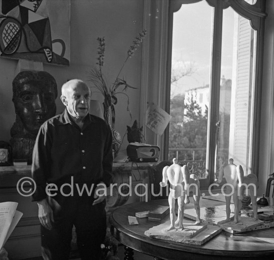 Picasso working on two plasters of "Centaure". La Californie, Cannes 1956. - Photo by Edward Quinn