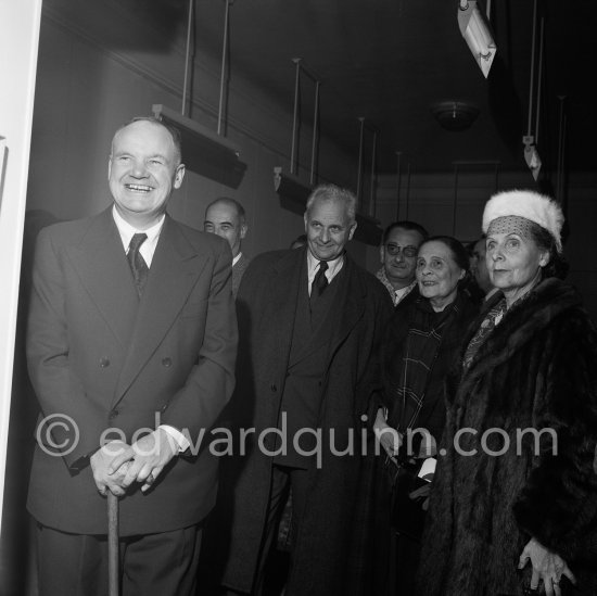 Maurice Thorez with Louis Aragon, his wife, famous lady communist Elsa Triolet and her older sister Lilja Brik, muse of Vladimir Maykovsky, at a private viewing of Pablo Picasso's book illustrations in the Matarasso gallery in Nice. "Pablo Picasso. Un Demi-Siècle de Livres Illustrés". Galerie H. Matarasso. 21.12.1956-31.1.1957. Nice 1956. - Photo by Edward Quinn