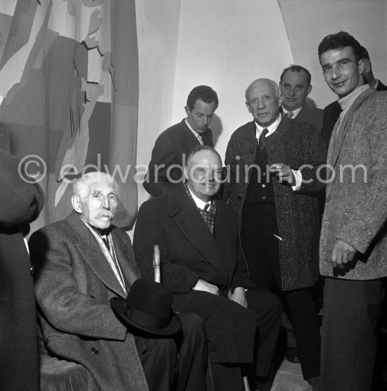 Pablo Picasso, Honorary Citizen of Antibes, with far left Marcel Cachin, editor of the newspaper L\'Humanité and Maurice Thorez. Antibes 25.2.1957. - Photo by Edward Quinn