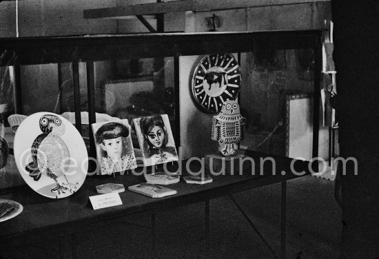 Ceramic exposition Vallauris 1957. - Photo by Edward Quinn